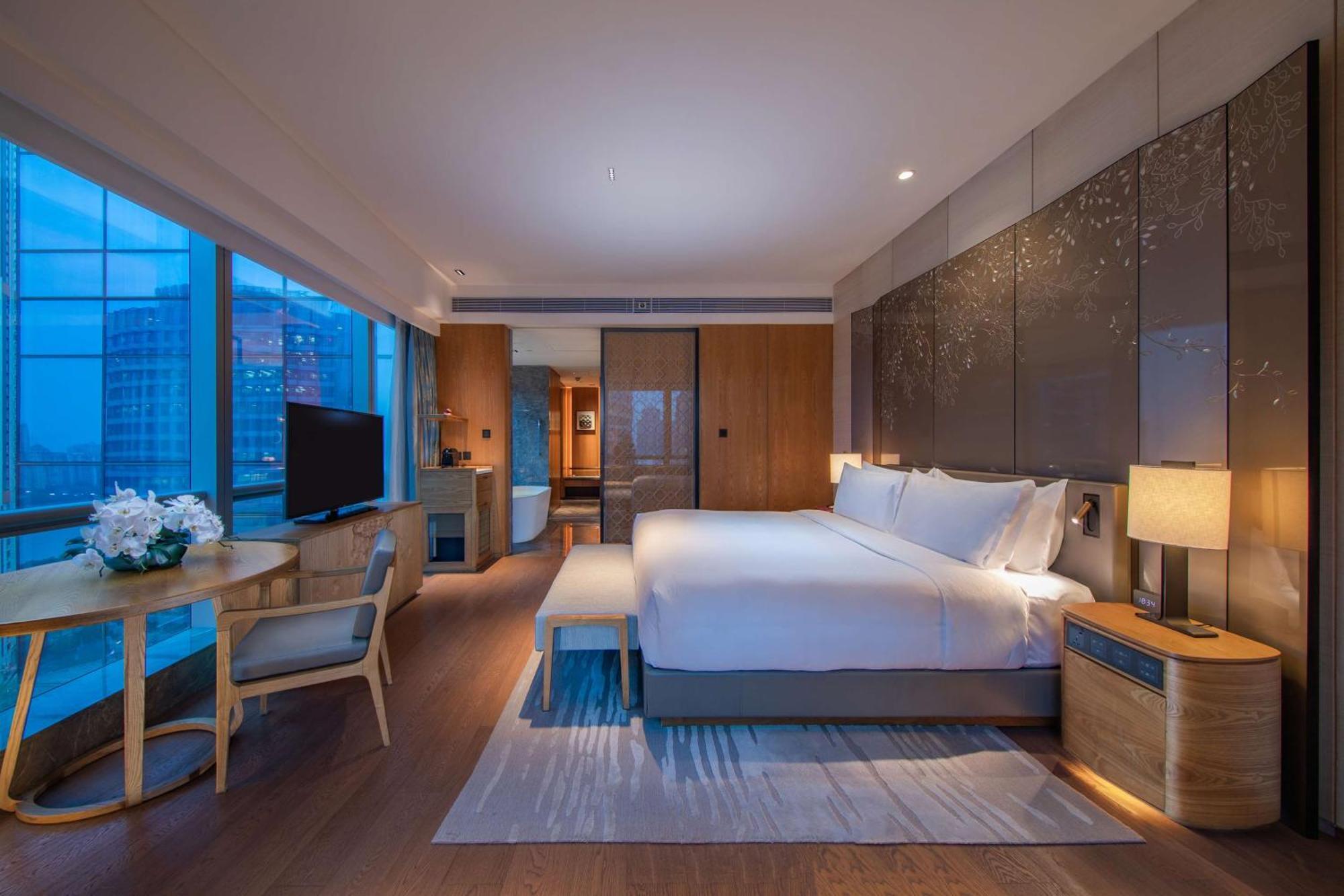 คอนราด กวางโจว Hotel ภายนอก รูปภาพ